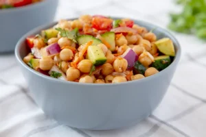 Salade de pois chiches à la méditerranéenne