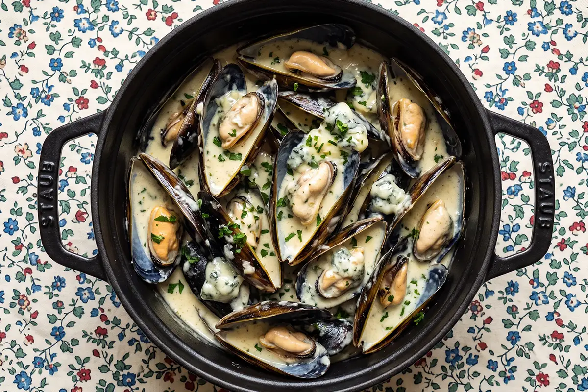 Moules au roquefort