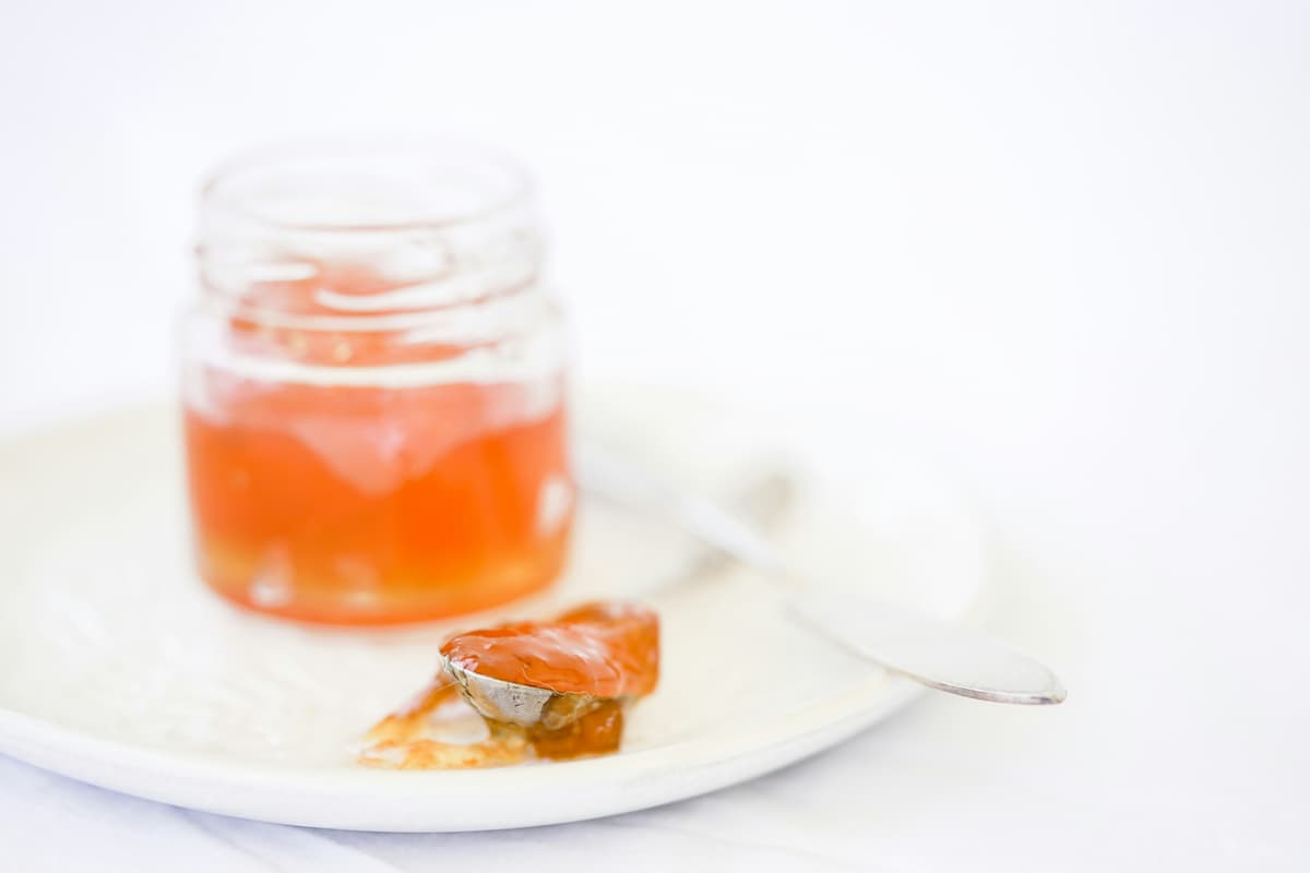 Pot de gelée de coing